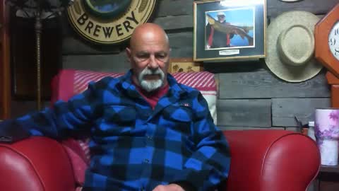 bbwlvr16 online show from April 15, 6:00 pm