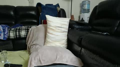 Julie online show from January 8, 4:46 pm