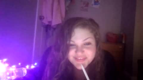 PlushiePrincess online show from November 18, 7:22 am