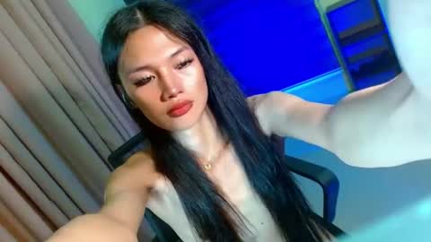 URE BBY ZEMIRA online show from June 13, 10:14 am