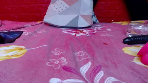 rever online show from March 12, 3:21 am