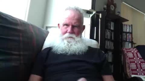 beardbushy online show from November 24, 4:49 pm