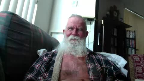 beardbushy online show from June 29, 2:28 pm
