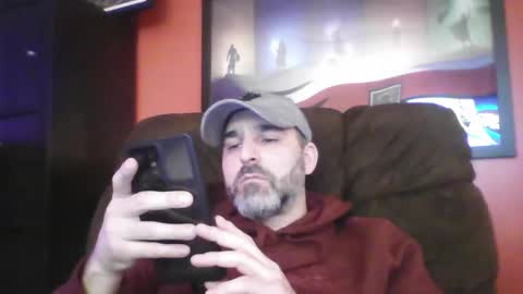 Snapshot of beardedambition chatting on February 25, 11:48 pm beardedambition online show from February 25, 11:48 pm