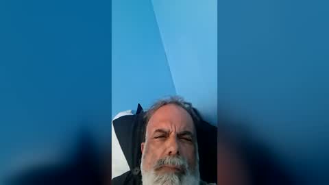 Bear online show from July 28, 11:04 pm
