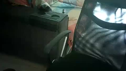 beartsmkr online show from October 21, 9:07 pm