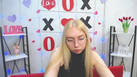 BeatriceFlyy online show from February 24, 12:16 pm