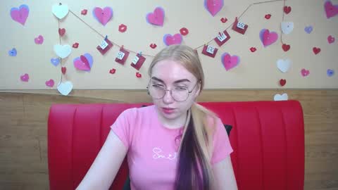 BeatriceFlyy online show from March 1, 2:23 pm