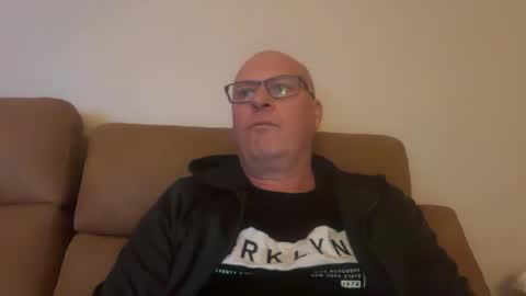 beatsboy87 online show from June 28, 9:49 am