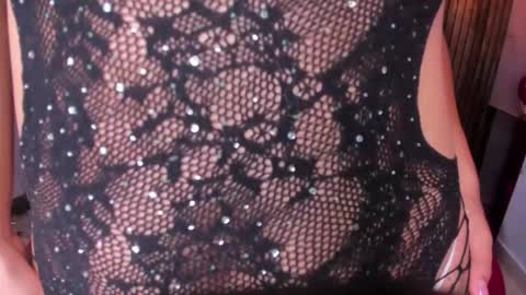 Mia online show from September 16, 11:34 am