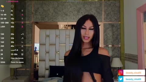 beauty_nina online show from July 28, 2:13 pm