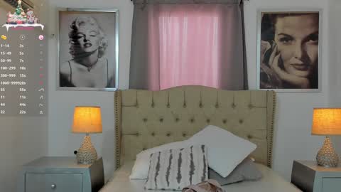 Ariana Reyes online show from December 17, 5:58 pm