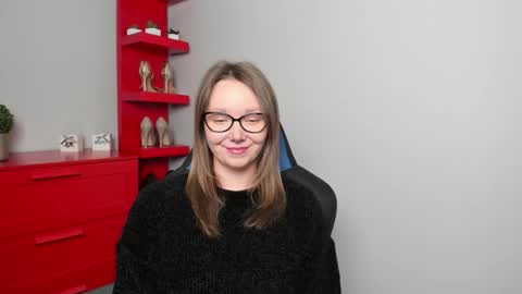 Zoe online show from September 30, 7:30 am