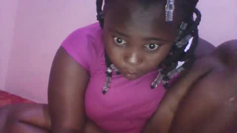 bebswee21 online show from February 6, 6:43 pm