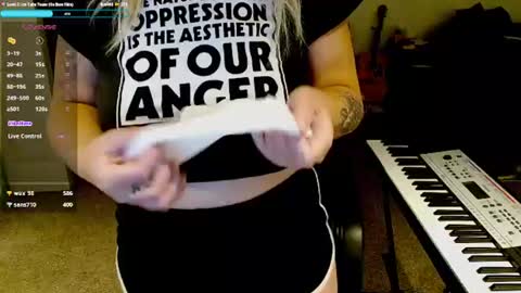Becca Lubov online show from July 12, 6:16 am