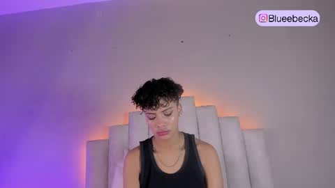 Beecckkkaaa online show from July 29, 12:38 pm