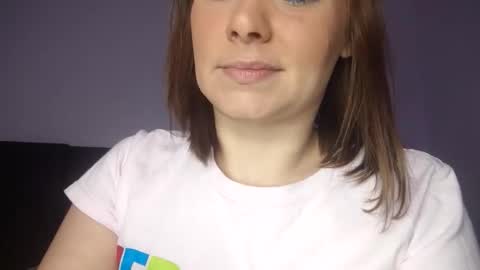 BECKY BOO  online show from March 29, 8:16 am