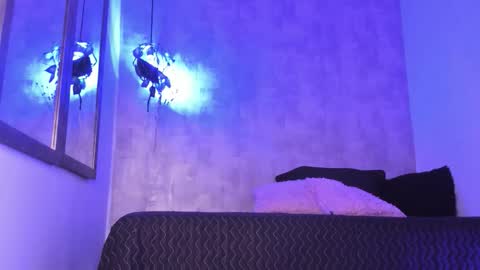 becky__g online show from December 17, 10:49 pm