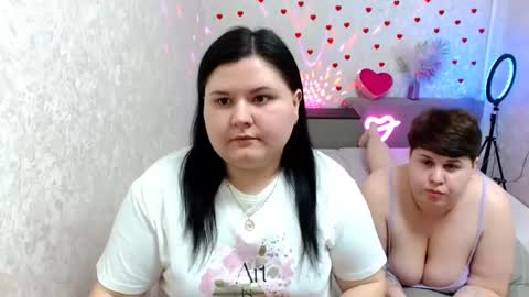 BeckyAndEllen online show from February 23, 5:18 pm