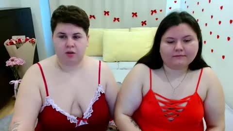 BeckyAndEllen online show from October 28, 11:22 am