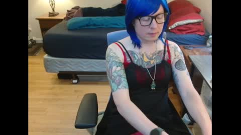 BeckyKinkg online show from January 1, 7:21 pm