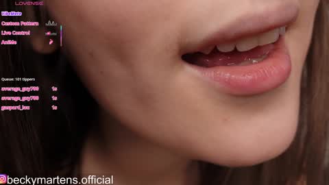 BeckyMartens come join me on    while im offline here  online show from February 14, 4:37 am