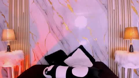 B E C K Y online show from October 23, 2:07 pm