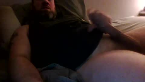 Snapshot of beekstar chatting on December 13, 11:23 am beekstar online show from December 13, 11:23 am