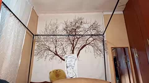 beencee2 online show from October 24, 4:02 am