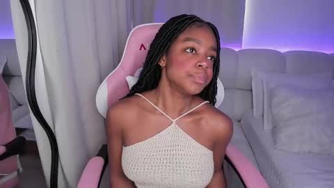 Snapshot of belkis_mills chatting on February 12, 1:27 pm Belkis online show from February 12, 1:27 pm