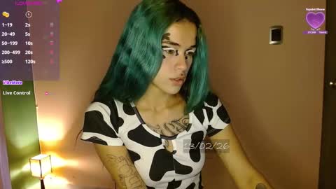   online show from February 13, 3:26 pm