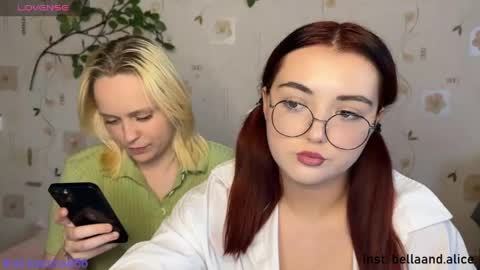 bella_and_alice online show from May 24, 3:07 pm