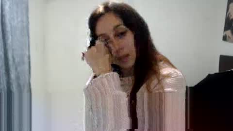 bella_luna34 online show from June 11, 2:53 am