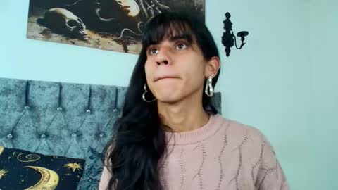 Bella online show from November 9, 11:07 pm