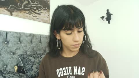 Bella online show from April 10, 2:06 am