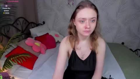 Linda Bella online show from March 22, 12:25 am