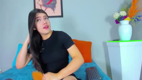 Bella  online show from November 8, 11:46 am