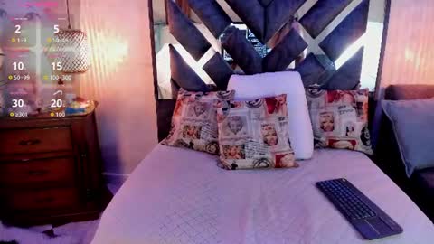 bella_volup online show from June 10, 12:48 pm