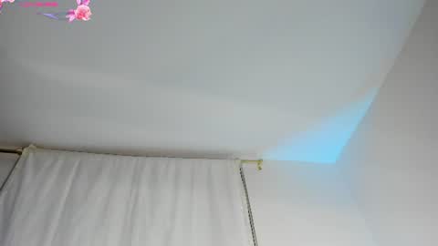 Bella Dajud online show from June 21, 4:41 am