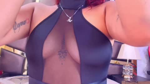 bellacolucci online show from January 22, 8:38 pm