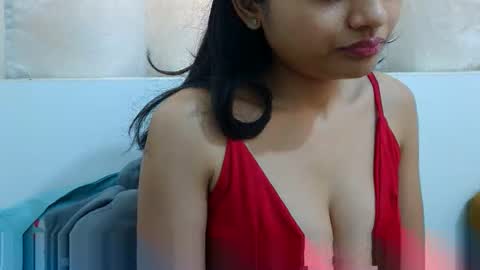 bellacrystall online show from April 11, 10:08 am