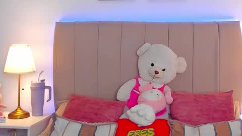 BellaFontana online show from October 23, 11:16 pm