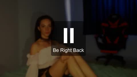 bellaqueen0701 online show from February 9, 8:32 am