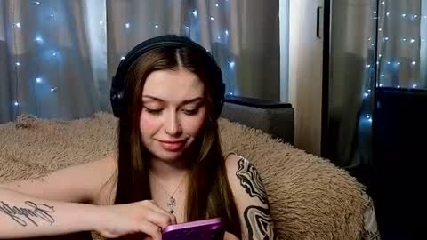 Daniela online show from June 13, 1:32 pm