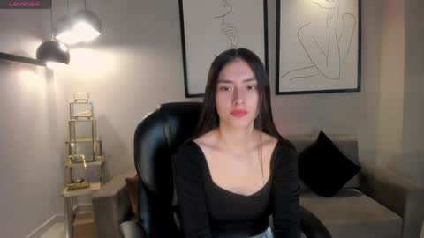 B E L L A  online show from June 2, 10:39 am