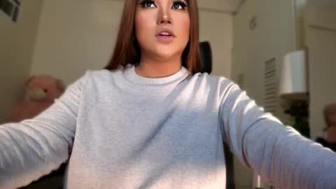 BELLA JONES online show from February 8, 4:49 am