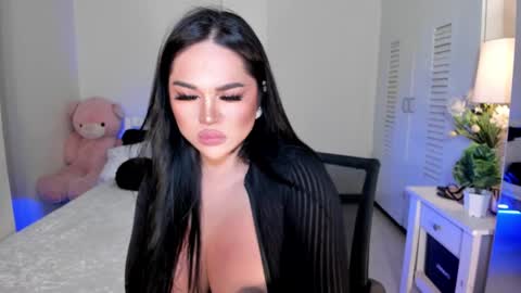 BELLA JONES online show from February 21, 10:37 pm