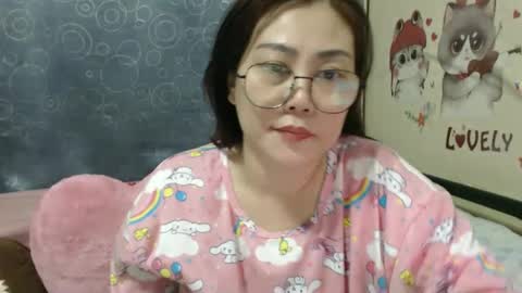 Bella online show from February 21, 4:48 pm