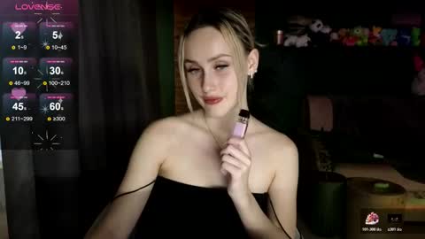 Belle online show from October 19, 11:15 am