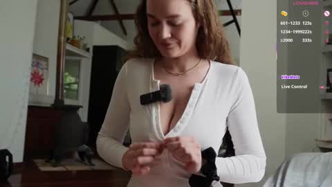 BELLE   online show from October 2, 2:10 am